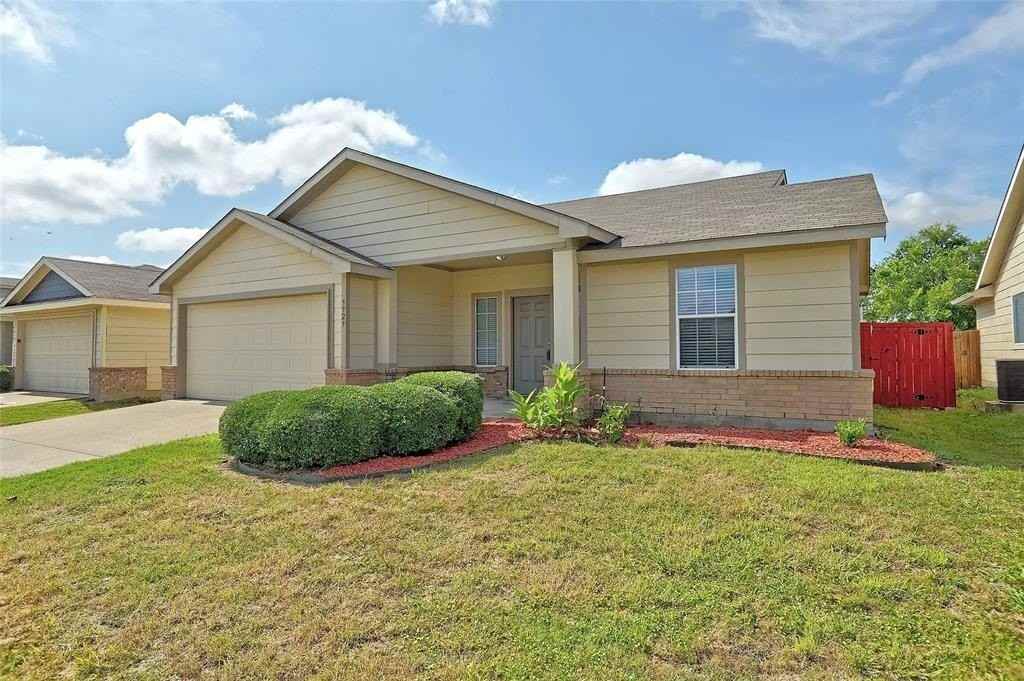 9929 George Washington Dr - Photo 2 of 30