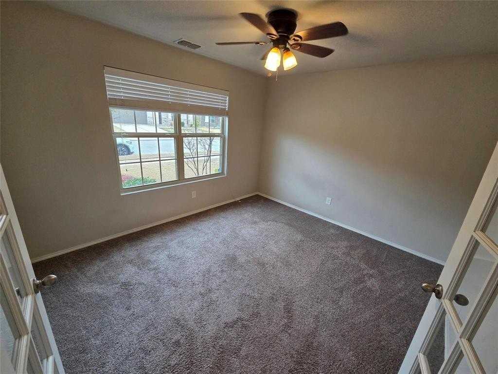 7504 Boat Wind Rd - Photo 3 of 17