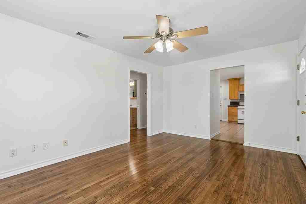 1516 Baxley St - Photo 5 of 21