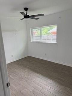 14011 Rolling Hills Ln - Photo 2 of 16