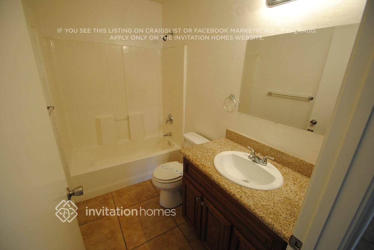 1429 S 14th Ave - Photo 5 of 7