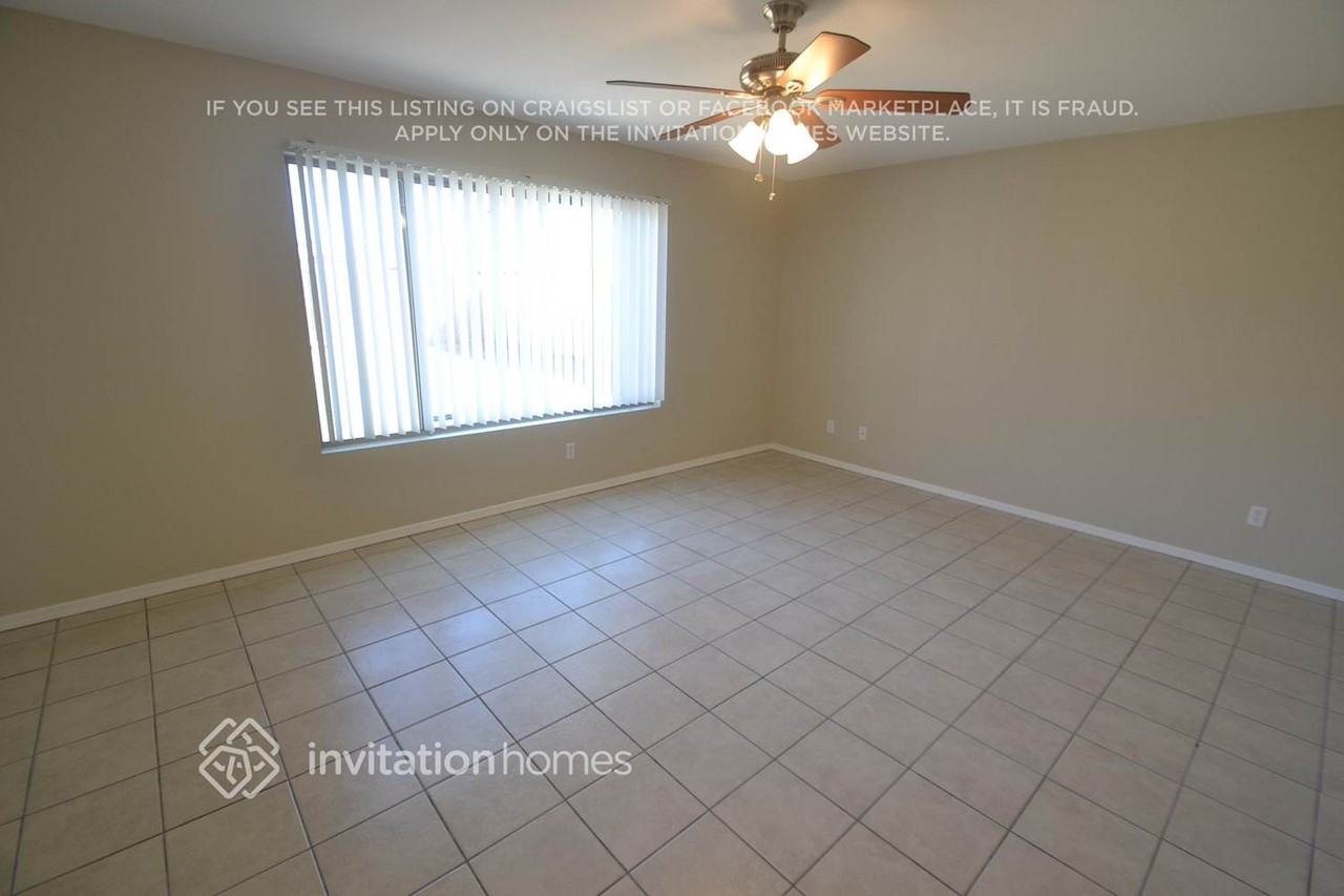 6334 W Magnolia St - Photo 4 of 8