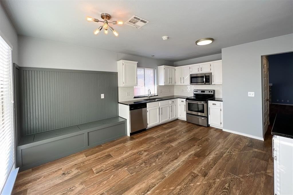 1225 Sequoyah Pl - Photo 4 of 26