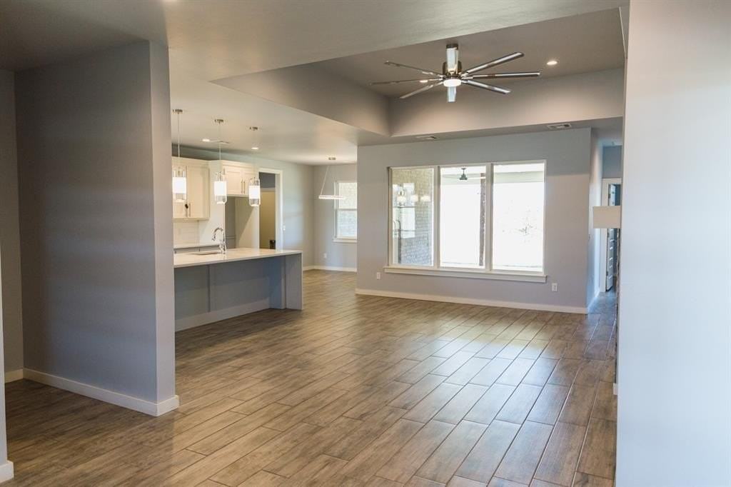 1796 Salma Rd - Photo 2 of 30