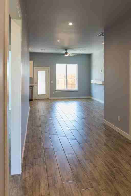629 Remington Ave - Photo 7 of 30