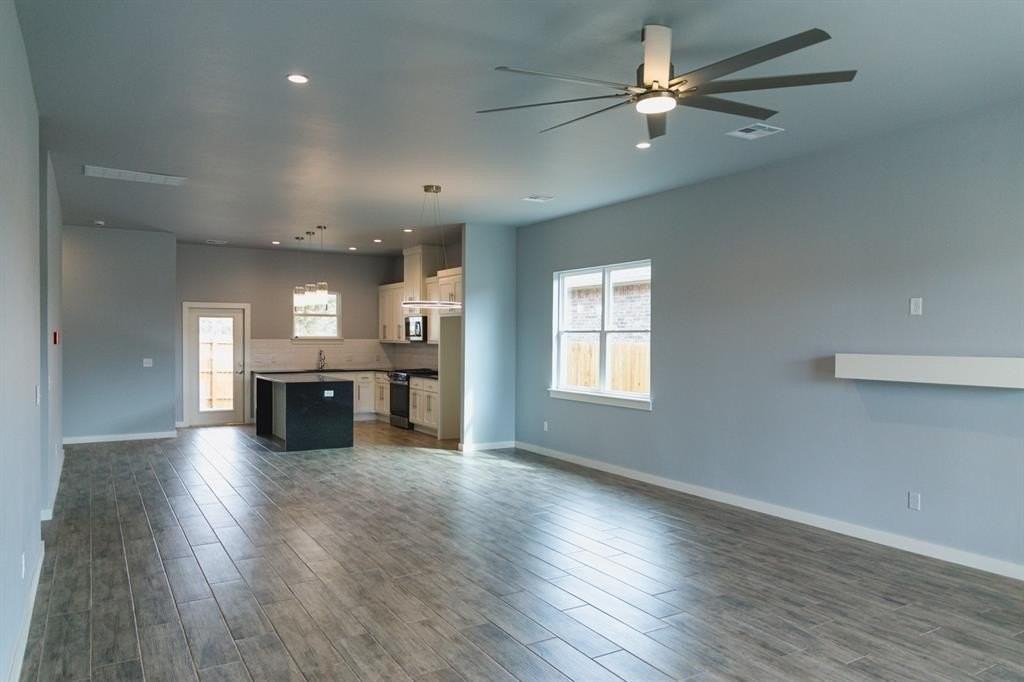 508 Remington Ave - Photo 4 of 30