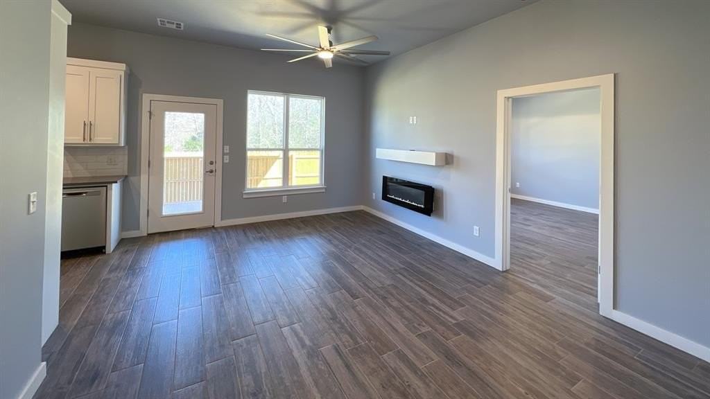416 Remington Ave - Photo 6 of 30