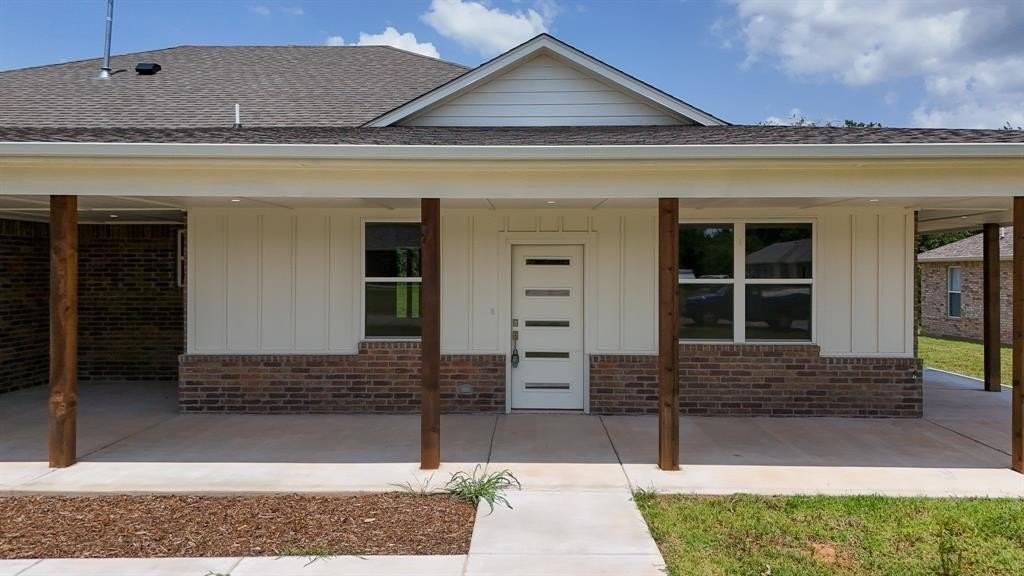 17611 Natalie Ct - Photo 2 of 30