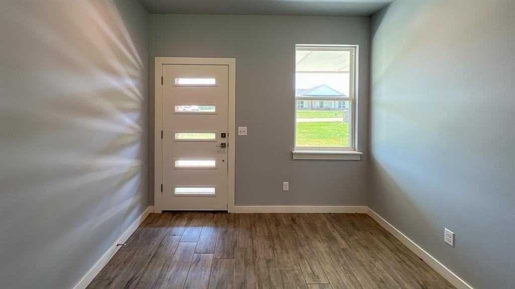 17611 Natalie Ct - Photo 3 of 30