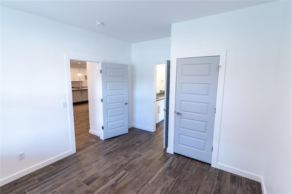 1679 Kalidy Dr - Photo 5 of 22