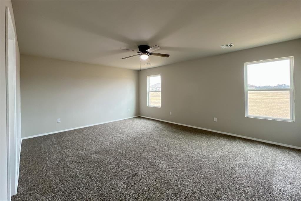 4301 Driftwood Dr - Photo 7 of 25