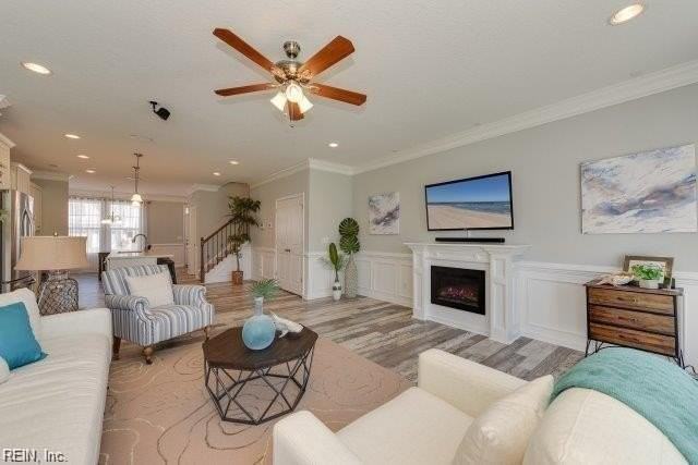 937 E Ocean View Ave - Photo 4 of 23