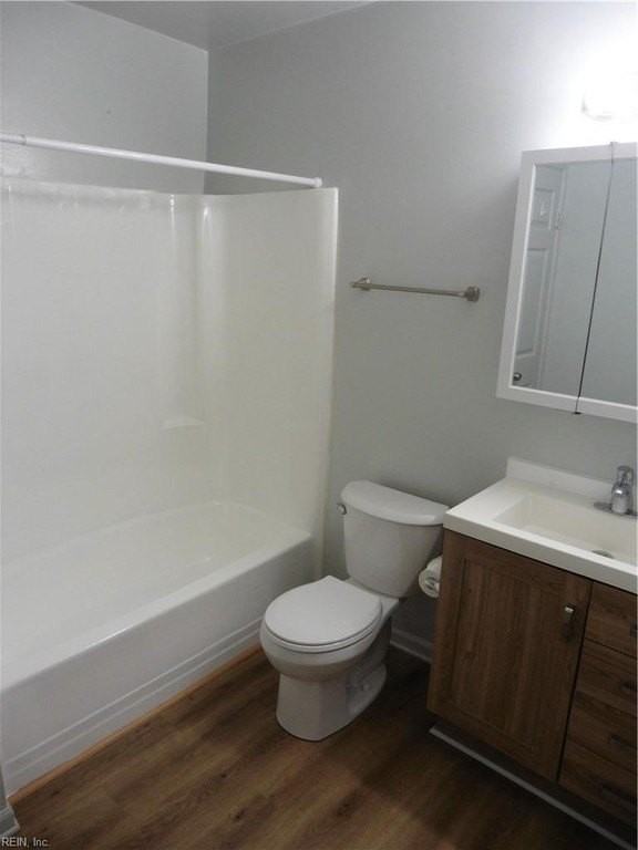 449 Peregrine St - Photo 2 of 15