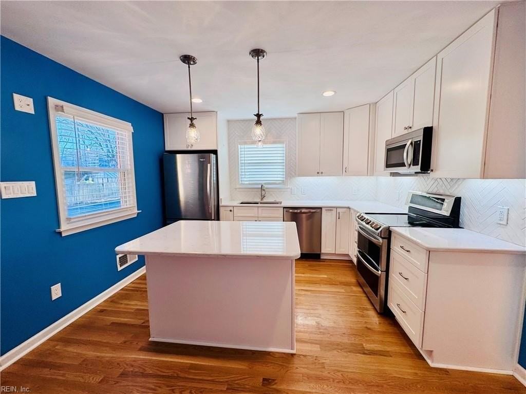 340 Briarfield Dr - Photo 3 of 37