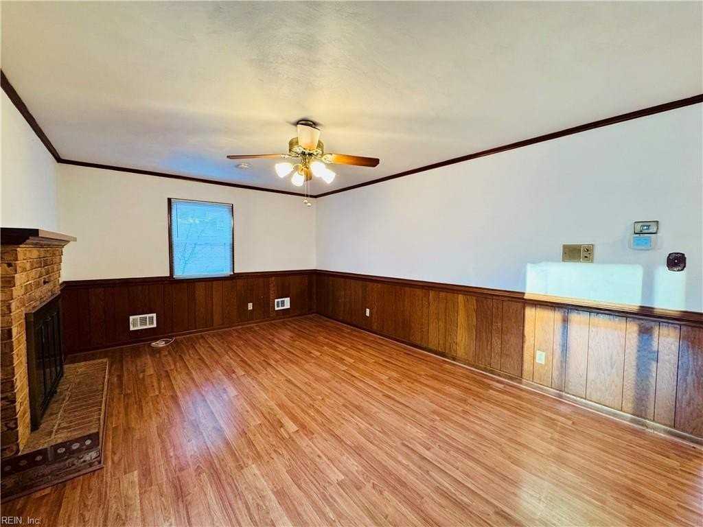 340 Briarfield Dr - Photo 7 of 37