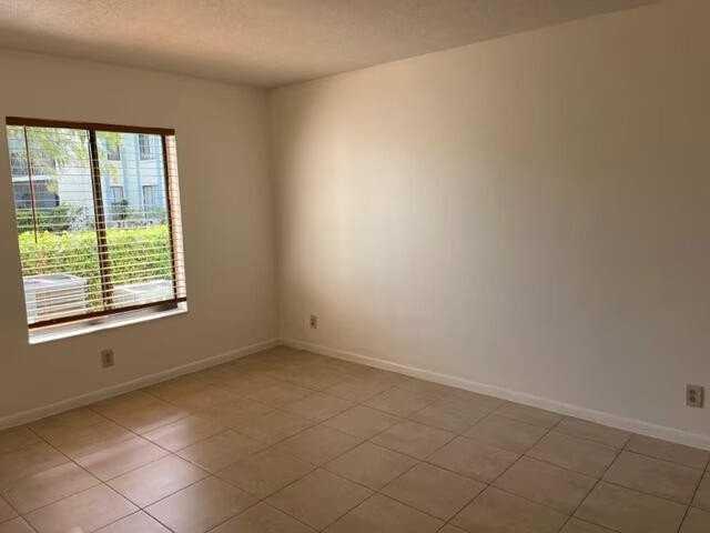 1105 Green Pine Blvd #C1 - Photo 7 of 11