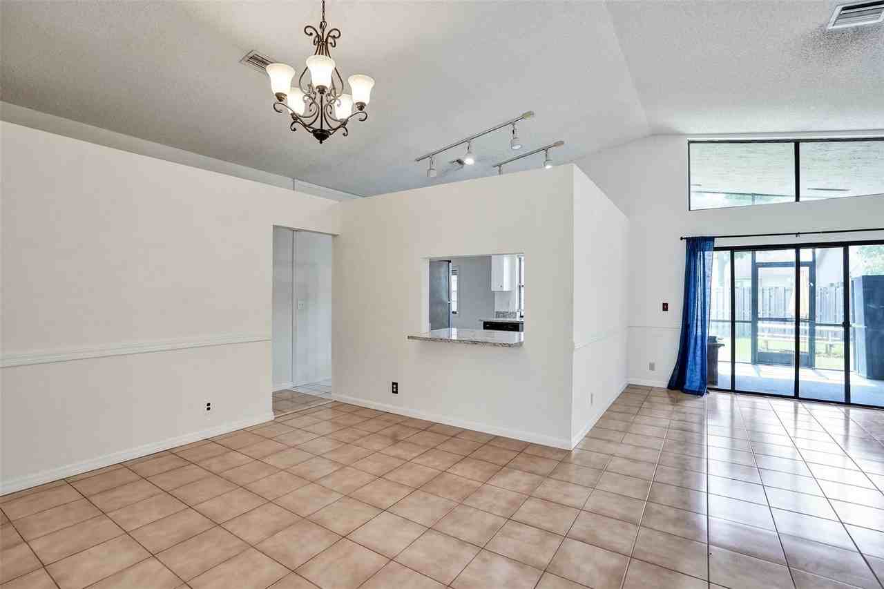 3151 Nw 107th Dr - Photo 6 of 29