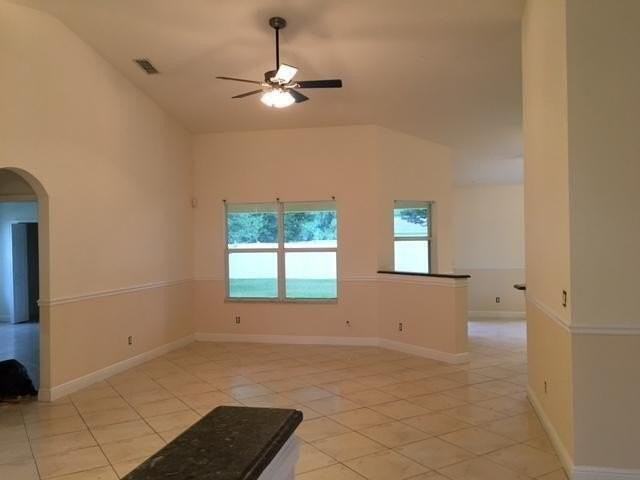 2357 Sw Norton St - Photo 4 of 10