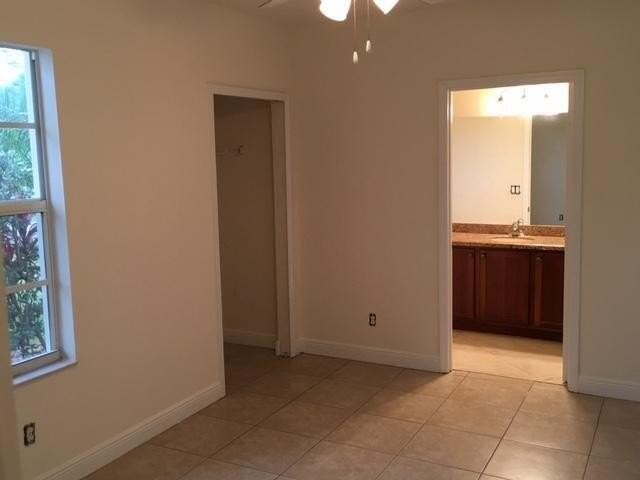 2357 Sw Norton St - Photo 6 of 10