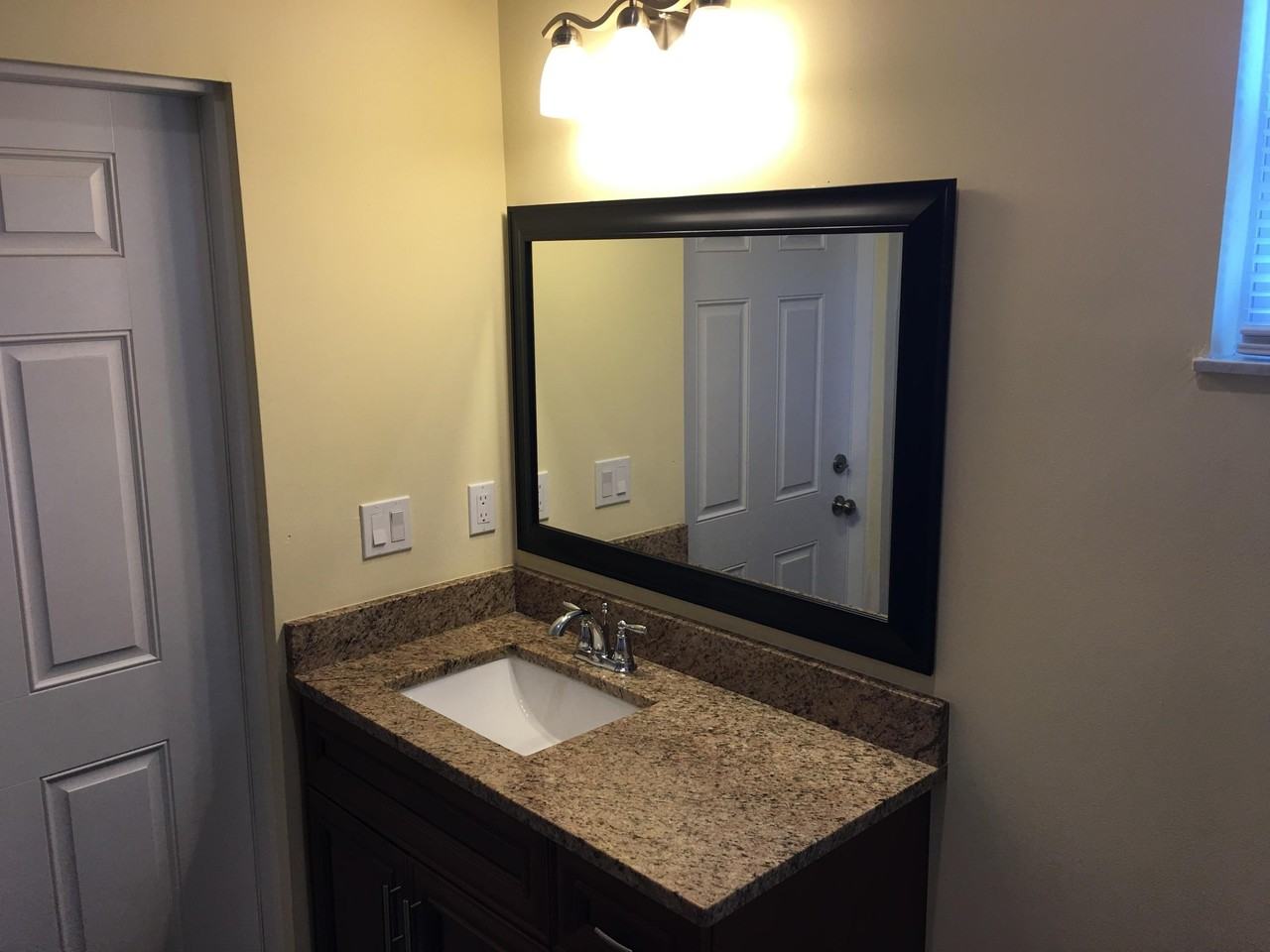 5866 Nw Mesa Cir - Photo 5 of 10