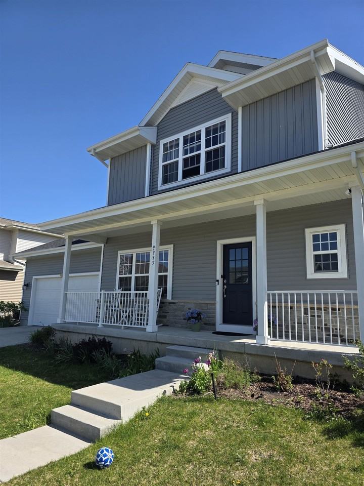 9933 Cape Silver Way - Photo 2 of 23
