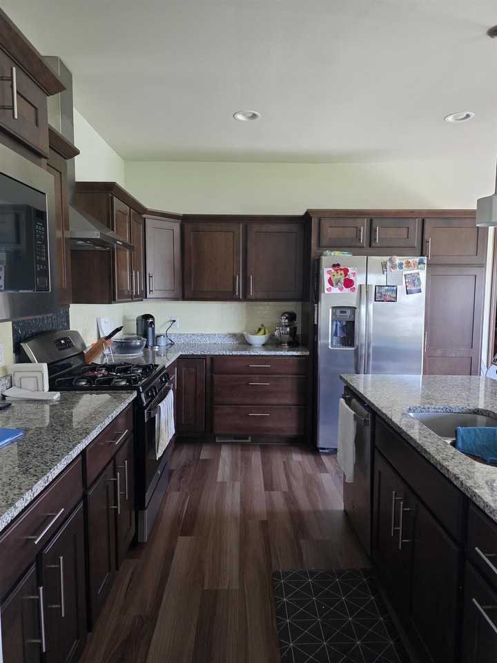 9933 Cape Silver Way - Photo 7 of 23