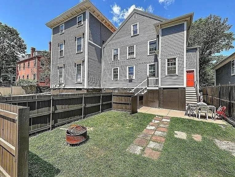 17 Thayer St #2 - Photo 2 of 8