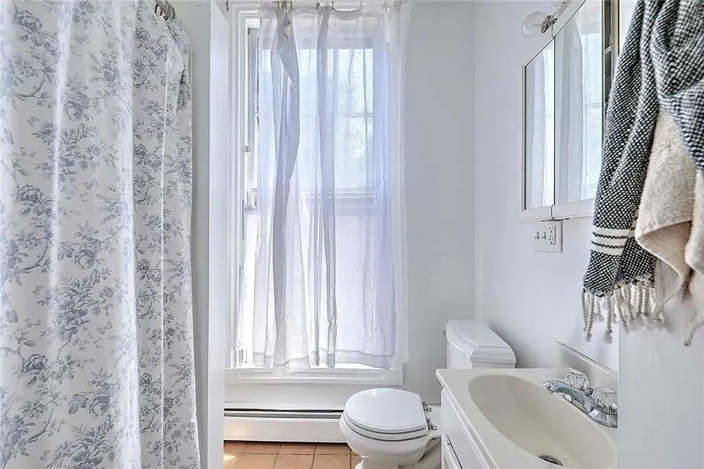 17 Thayer St #2 - Photo 5 of 8
