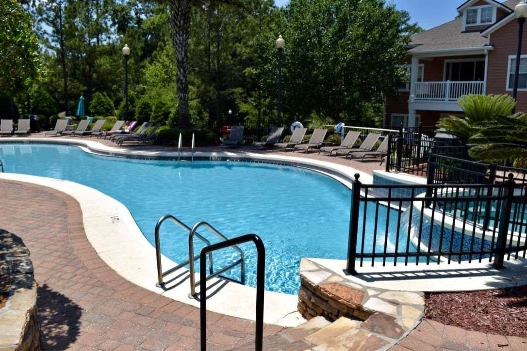 2801 Chancellorsville Dr #324 - Photo 2 of 40