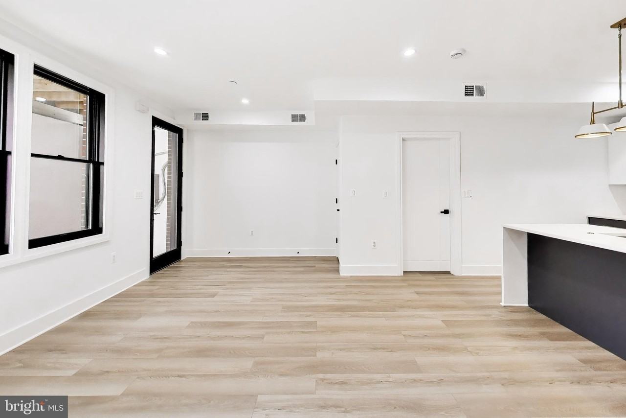 4411 1/2 Illinois Ave Nw #B - Photo 7 of 17