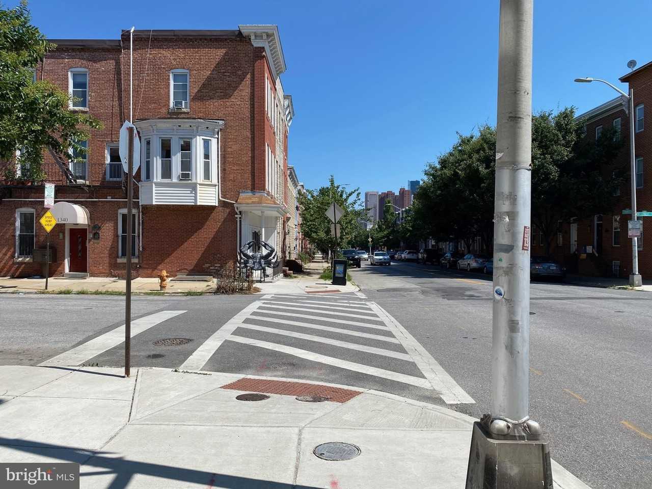 1402 S Hanover St #2 - Photo 5 of 29