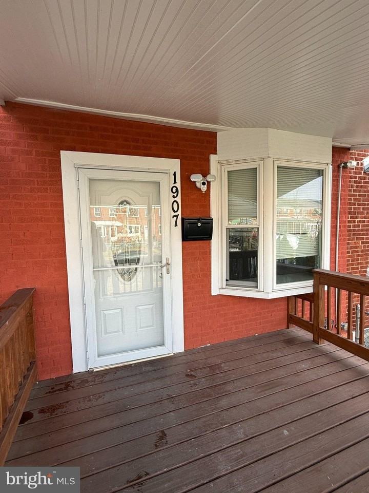 1907 Penhall Rd - Photo 2 of 50
