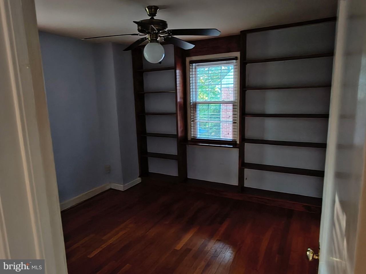 9316 Sudbury Rd - Photo 5 of 19