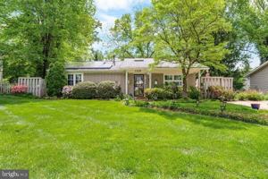 featured image of 1329 Gresham Rd