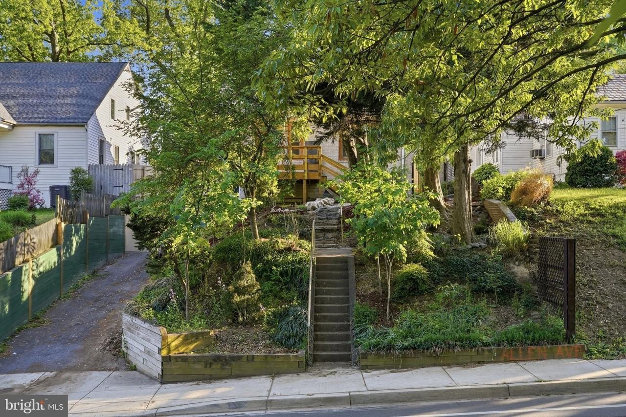 605 Ethan Allen Ave - Photo 2 of 20