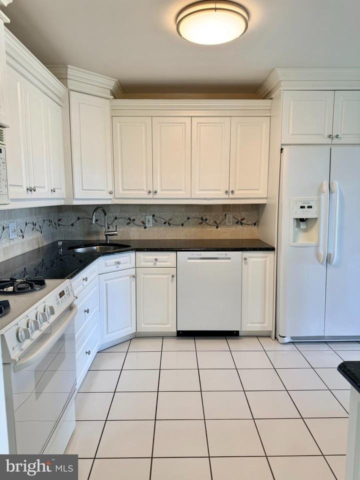 1840 Frontage Rd #1601 - Photo 2 of 17