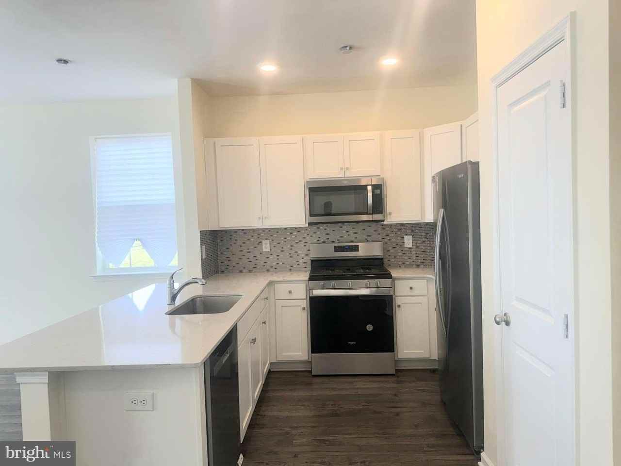 324 Mazzeo Dr - Photo 5 of 21