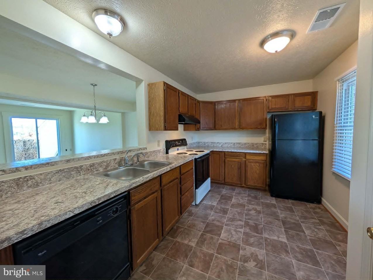 105 Equestrian Dr #105 - Photo 3 of 26