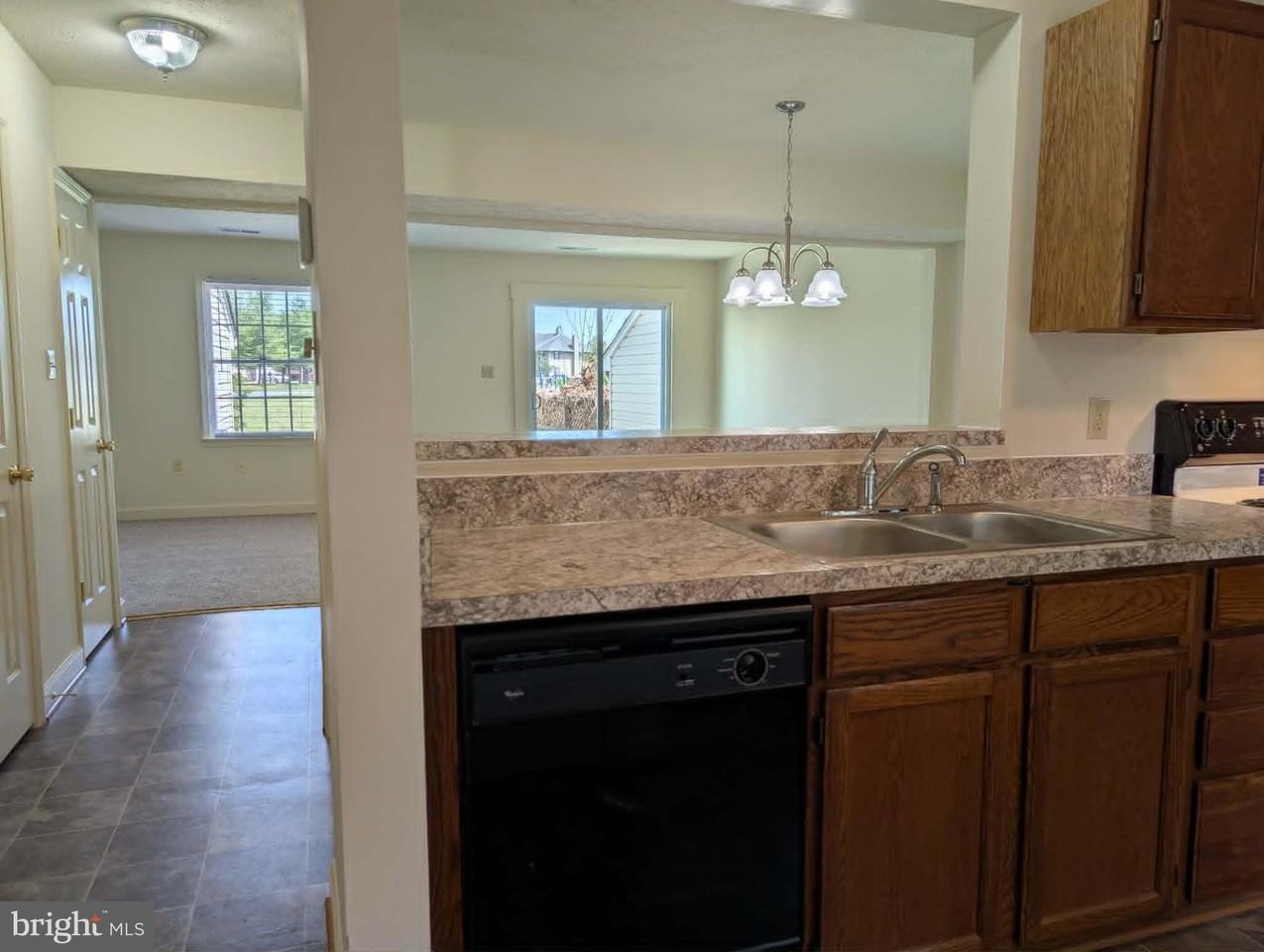105 Equestrian Dr #105 - Photo 6 of 26
