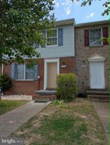 414 Surrey Club Ln - Photo 1 of 1