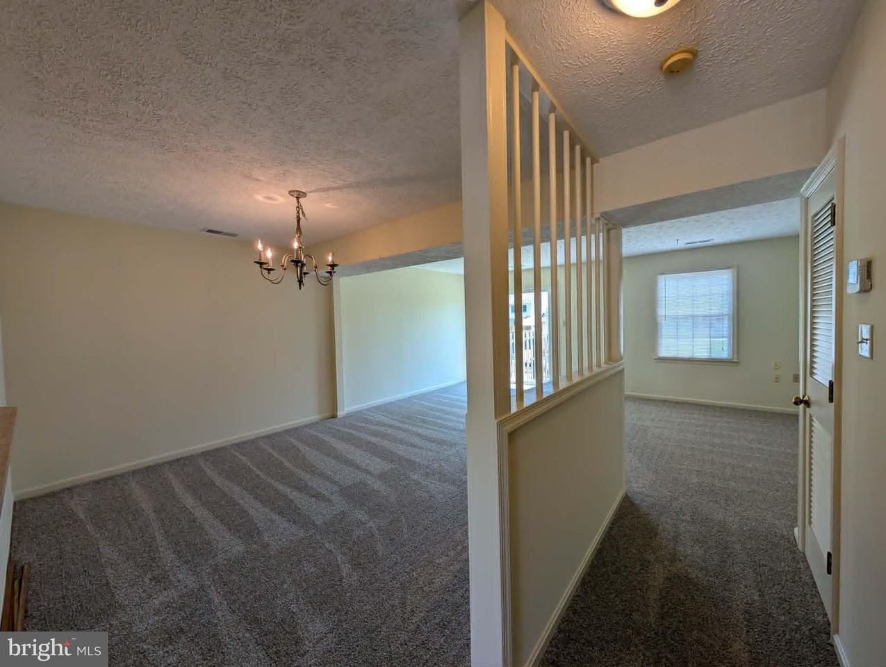 414 Surrey Club Ln - Photo 5 of 16
