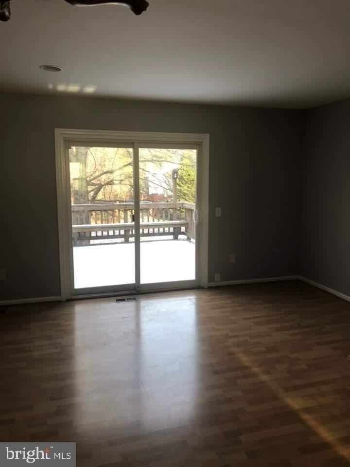 14848 Lynhodge Ct - Photo 6 of 9