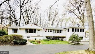 4046 Elizabeth Ln - Photo 1 of 1