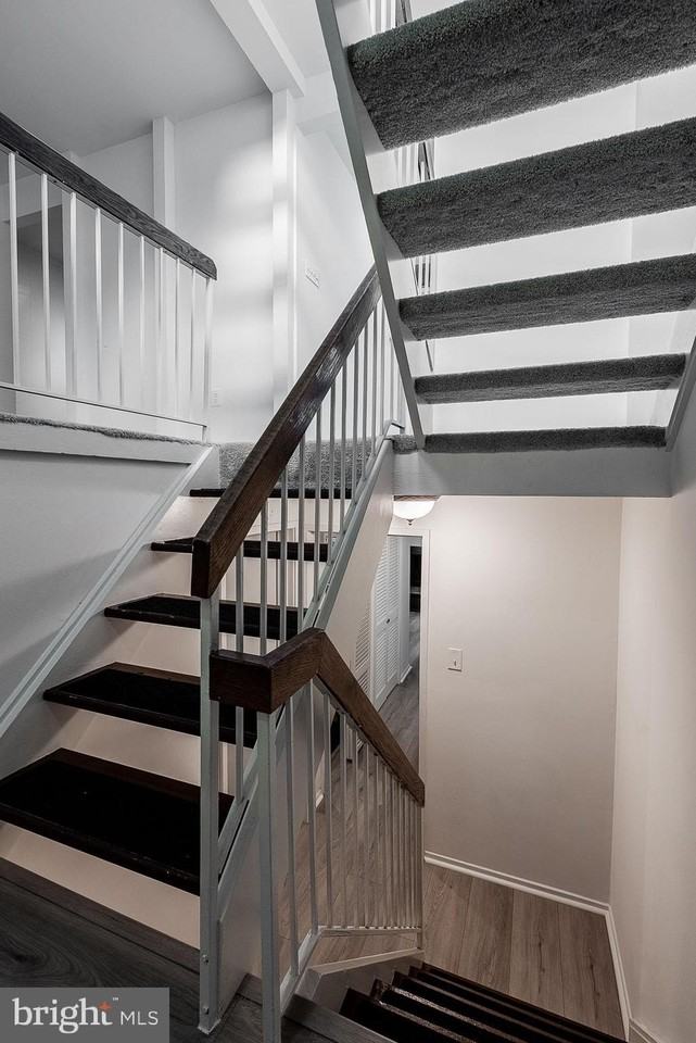 3007 Spice Ct - Photo 3 of 36