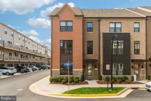 44721 Ellsworth Ter - Photo 1 of 1