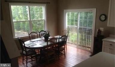 8213 Glade Bank Dr - Photo 5 of 26
