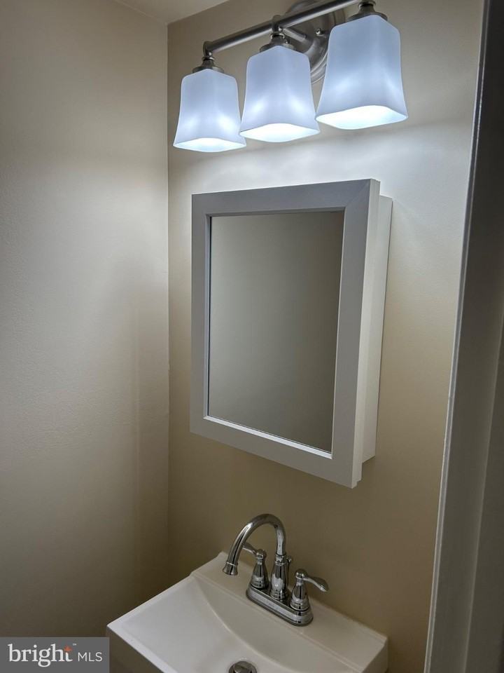 809 Sledgehammer Dr - Photo 5 of 11