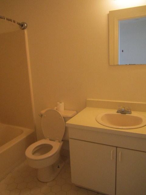 92 Euclid Ave #4 - Photo 5 of 6