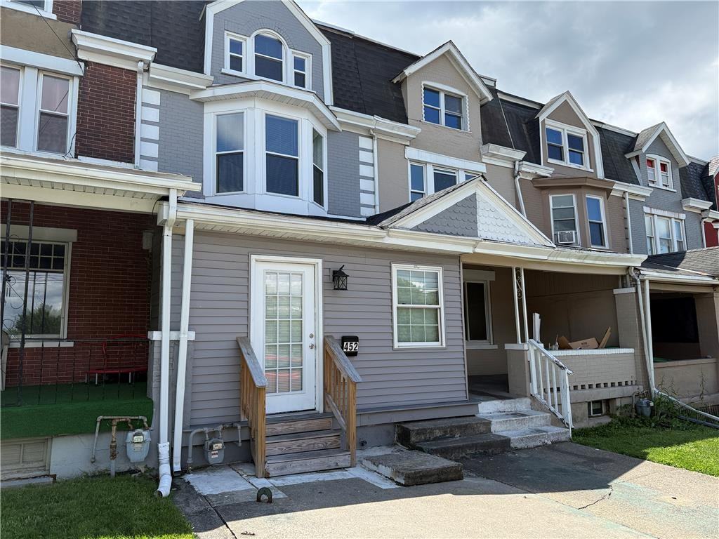 452 Hanover Ave - Photo 4 of 44