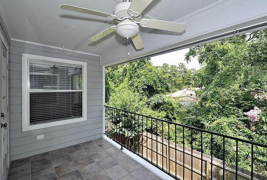 69 S Spiral Vine Cir - Photo 2 of 21